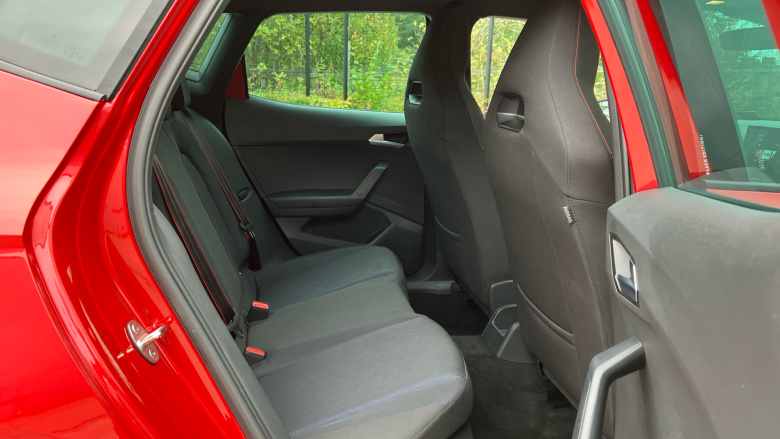 SEAT Arona 1.0 TSI 115 FR Black Edition 5dr Petrol Hatchback